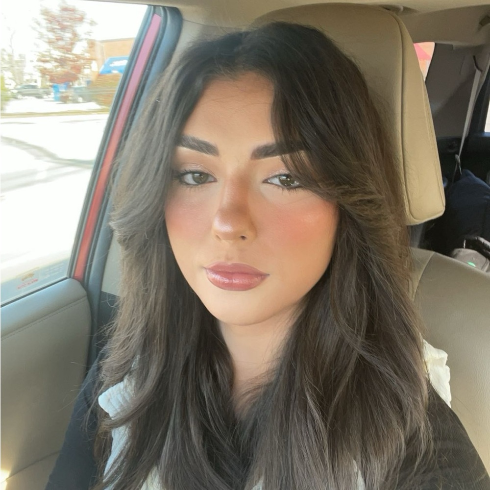 Meet your Posher, Natalie